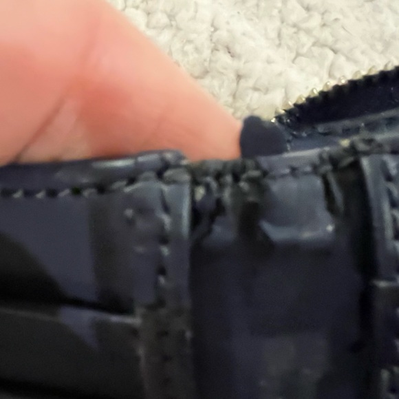 Coach Blue Patent Leather Zip Around Wristlet Wallet - Picture 10 of 10